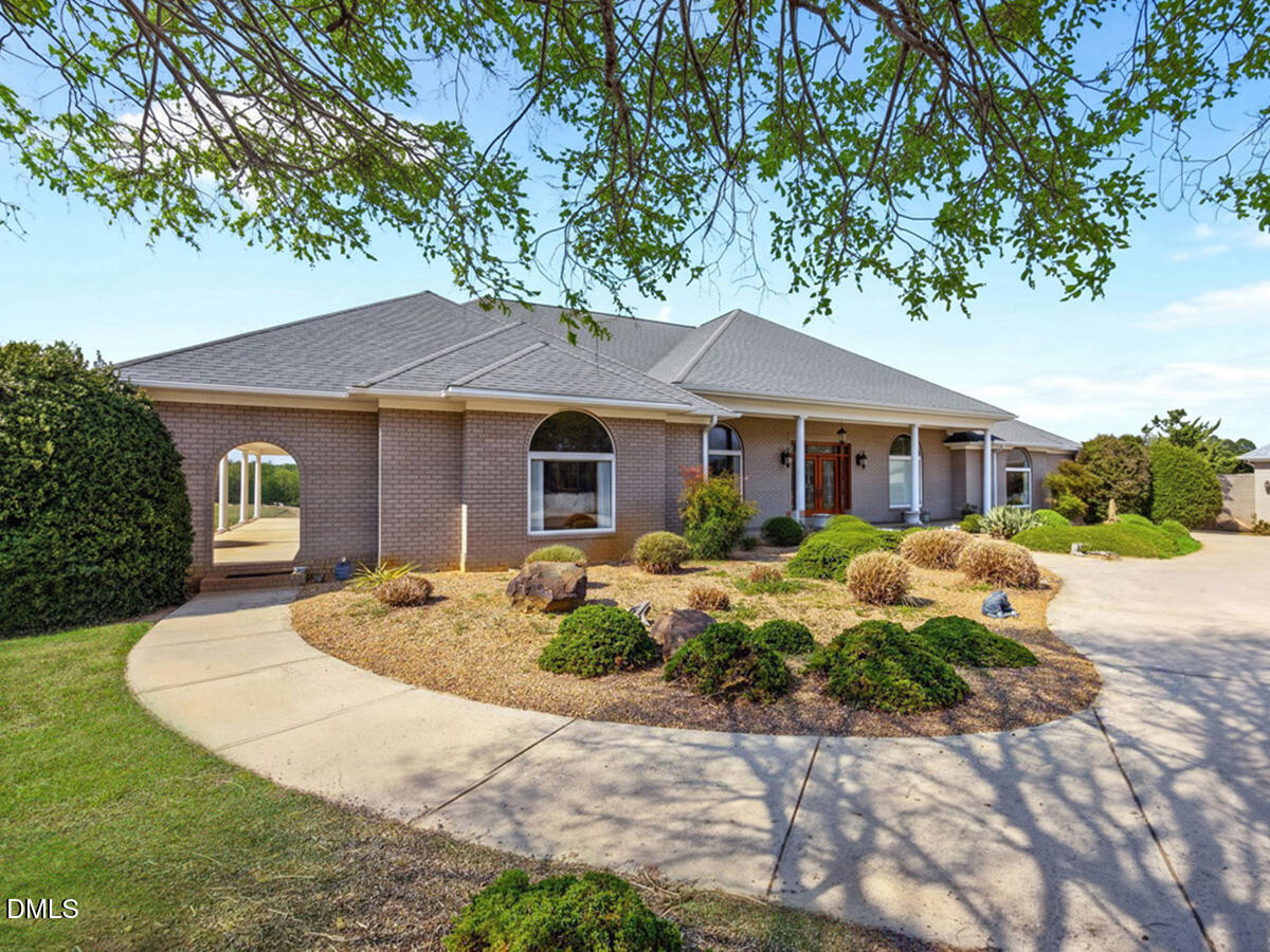 2727 Lower Moncure Road Sanford, NC 27330 - Photo 9 of 88 09