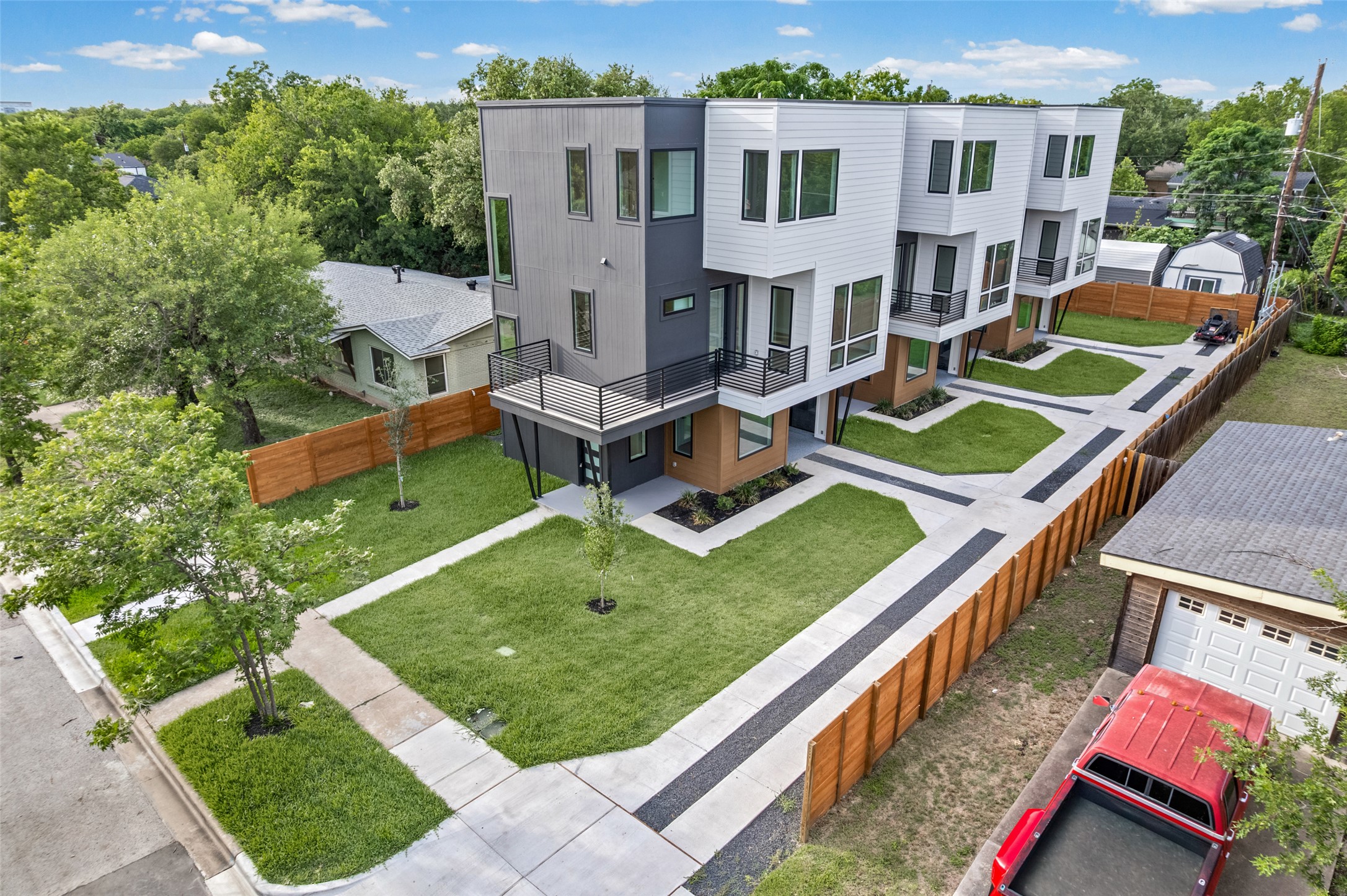 100 West Odell Street, Unit 2 Austin, TX 78752 - Photo 1 of 27