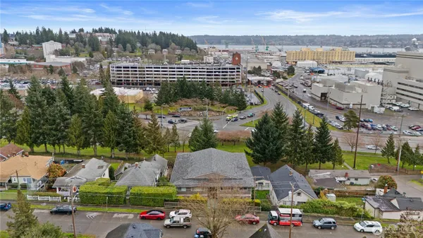 $1,850,000 | 324 South Lafayette Avenue, Bremerton, WA 98312