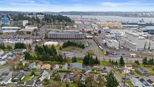 $1,850,000 | 324 South Lafayette Avenue, Bremerton, WA 98312