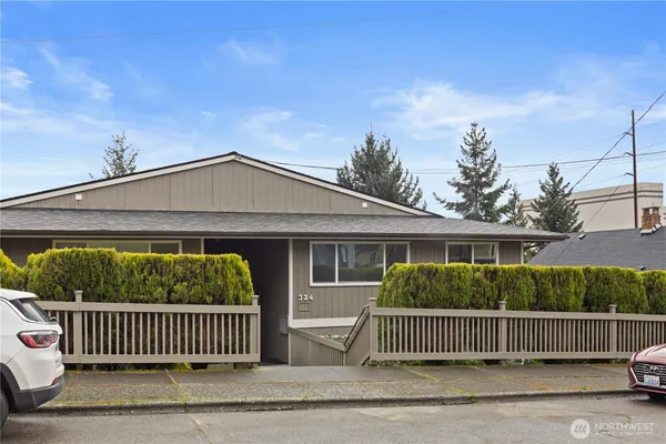 $1,850,000 | 324 South Lafayette Avenue, Bremerton, WA 98312