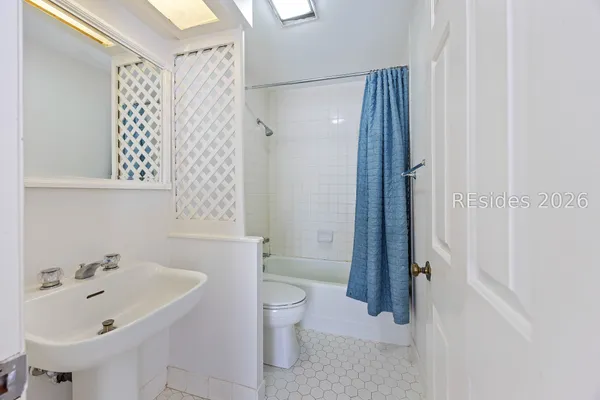 $569,900 | 70 Shipyard Drive, Unit 148, Hilton Head Island, SC 29928