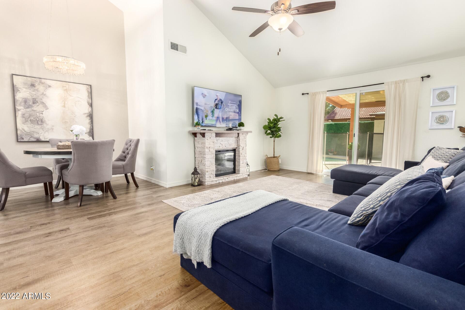 311 East Pinon Way Gilbert, AZ 85234 - Photo 10 of 31 09 - Pinon