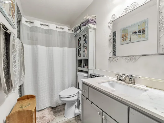 $489,000 | 289 Harvard Drive, Woodburn, OR 97071