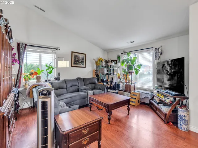 $489,000 | 289 Harvard Drive, Woodburn, OR 97071