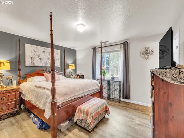 $489,000 | 289 Harvard Drive, Woodburn, OR 97071