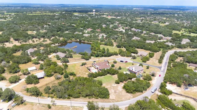 $725,000 | 101 Quarry Bluff Cove, Liberty Hill, TX 78642