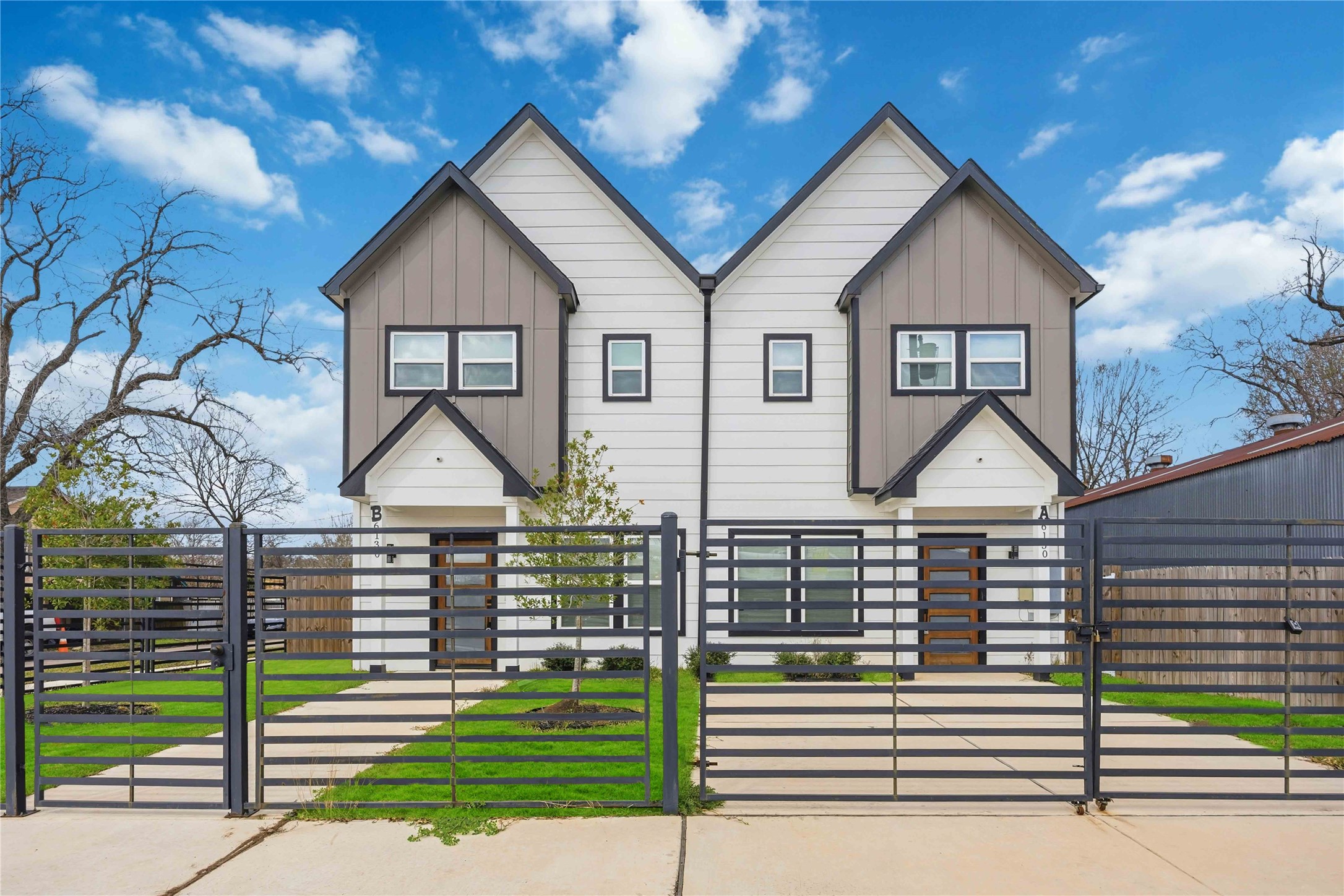 6130 Conley Street, Unit A Houston, TX 77021 - Photo 1 of 30 a front view of a house with a yard