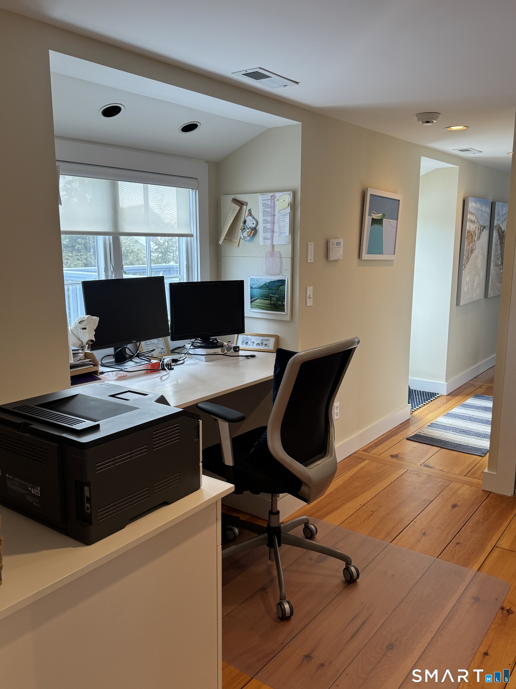 84 Waterside Lane, Unit 3 Clinton, CT 06413 - Photo 25 of 37 a view of a workspace with furniture