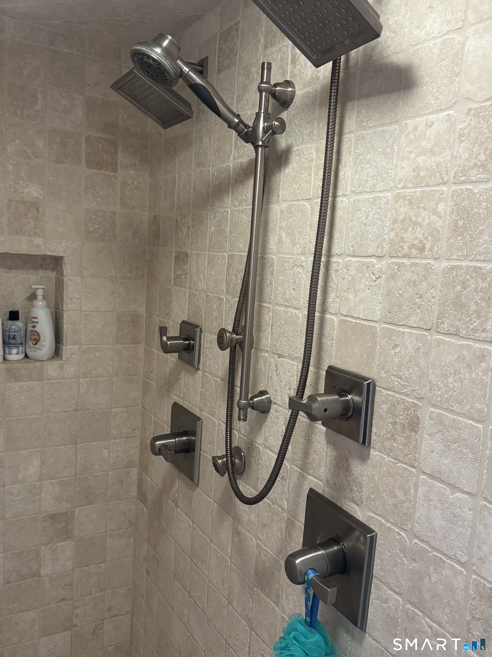 84 Waterside Lane, Unit 3 Clinton, CT 06413 - Photo 30 of 37 a bathroom with a shower