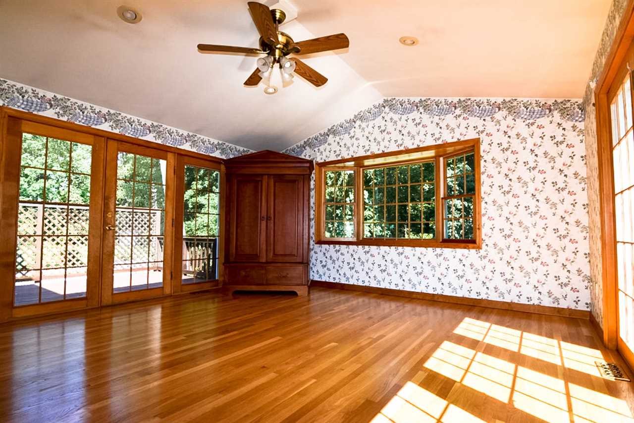 55 Mallard Point Road Merrimack, NH 03054 - Photo 15 of 40