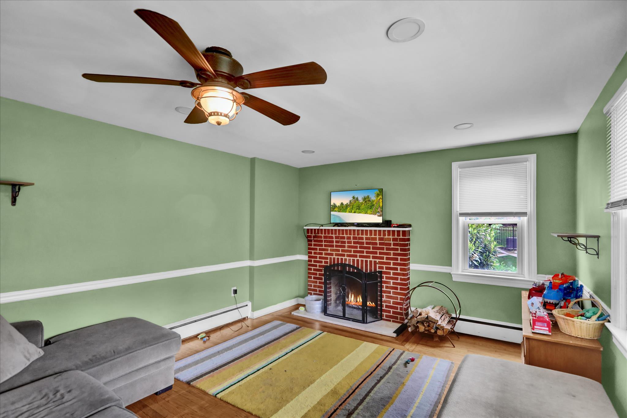 90 Fricks Lock Road Pottstown, PA 19465 - Photo 7 of 28 Living Room