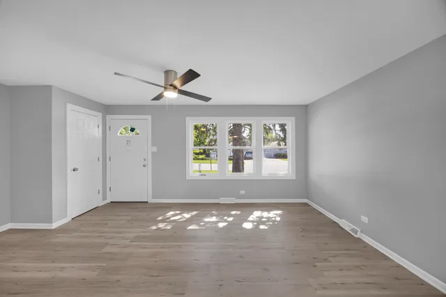 $224,900 | 97 West 29th Street, South Chicago Heights, IL 60411