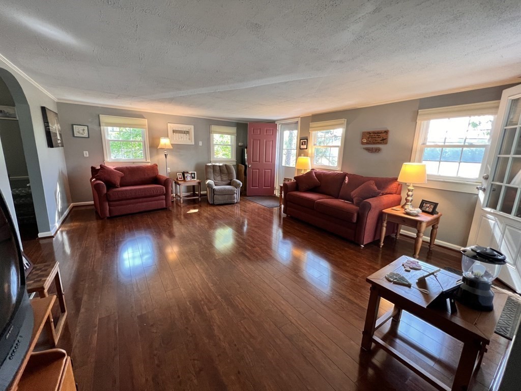 69 Maple Springs Road Wareham, MA 02571 - Photo 6 of 11 Gallery Image 6