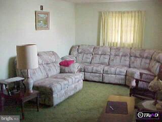 324 Fisher Road Reading, PA 19601 - Photo 3 of 7