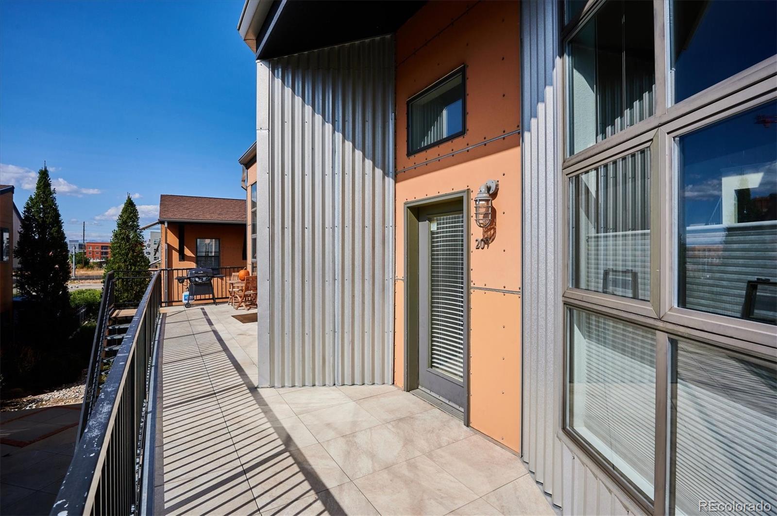 3195 Blake Street, Unit 207 Denver, CO 80205 - Photo 4 of 33