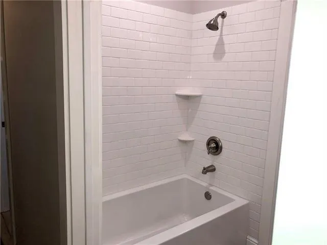 $1,700 | 325 East Hornsby Street, Covington, LA 70433