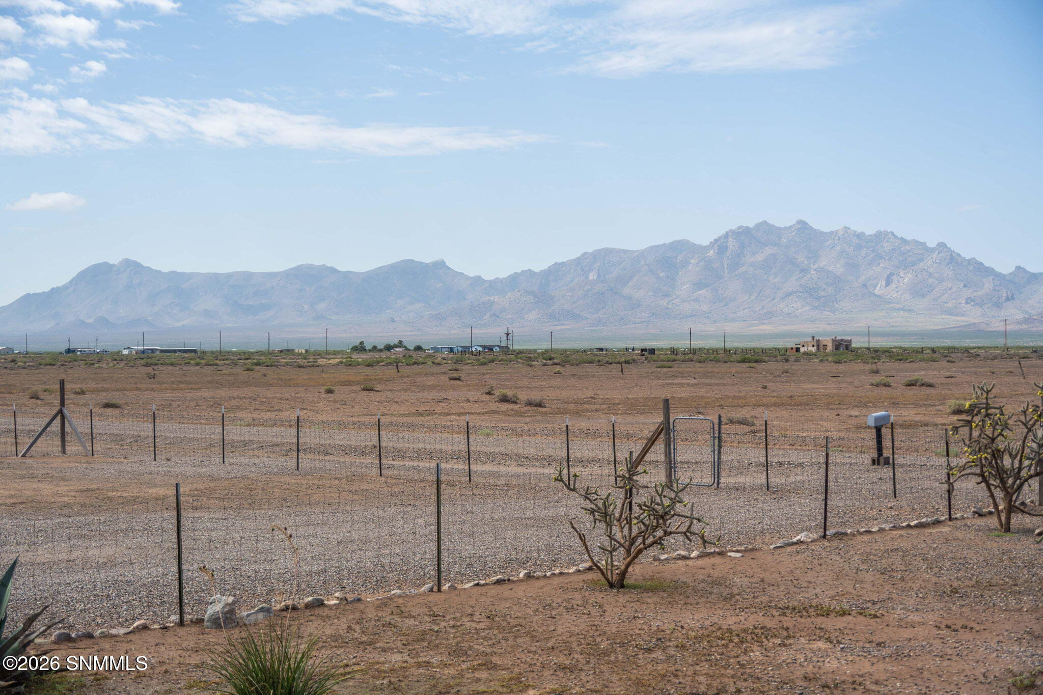 5835 Reposo Road Southeast Deming, NM 88030 - Photo 7 of 65 7-web-or-mls-Snappin Homes (Reposo5835)-