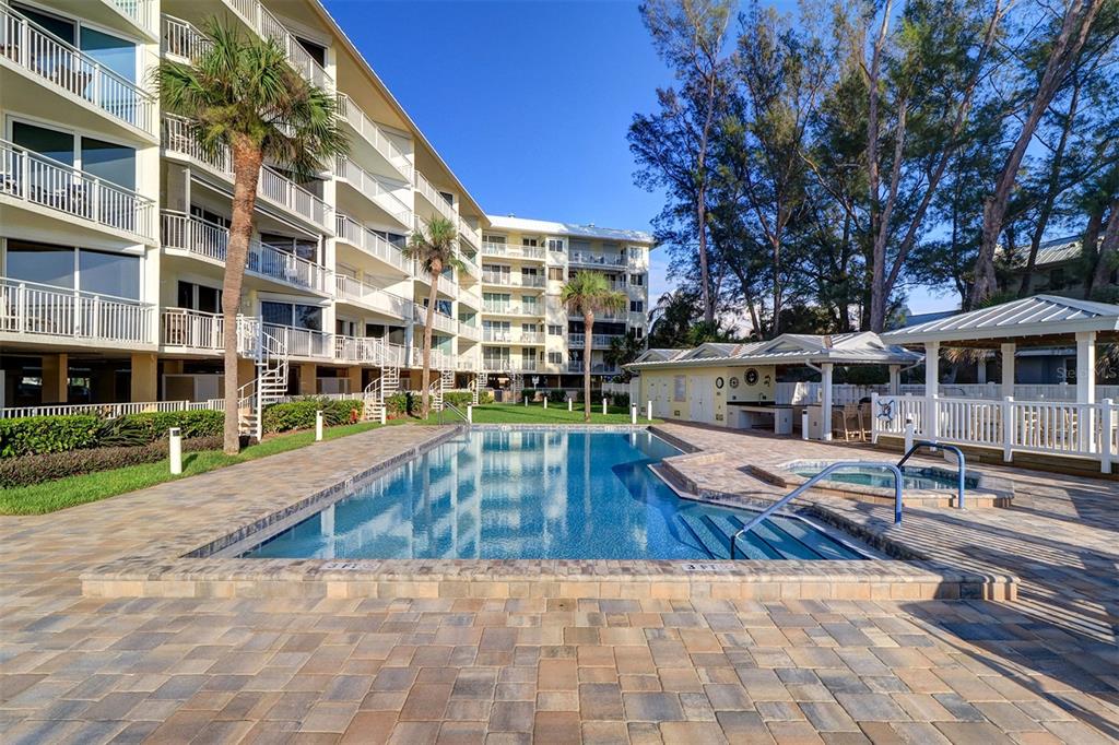 2504 Gulf Boulevard, Unit 304 Indian Rocks Beach, FL 33785 - Photo 38 of 58