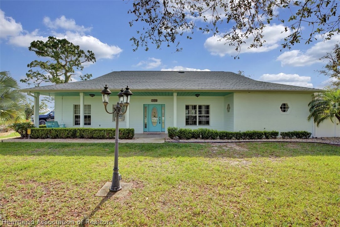 2006 Van Pelt Road Sebring, FL 33870 - Photo 1 of 35 Gallery Image 1