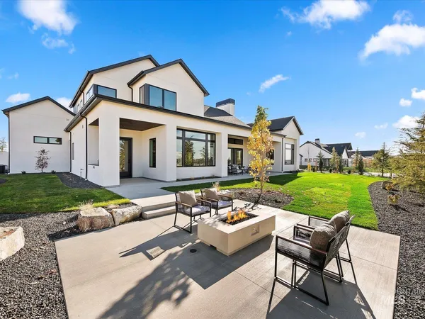 $1,948,000 | 3671 North Harvest Moon Way, Eagle, ID 83616