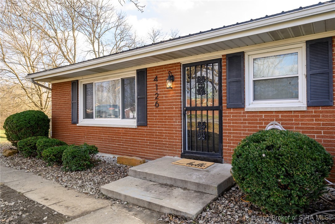 4126 Payne Koehler Road New Albany, IN 47150 - Photo 4 of 31