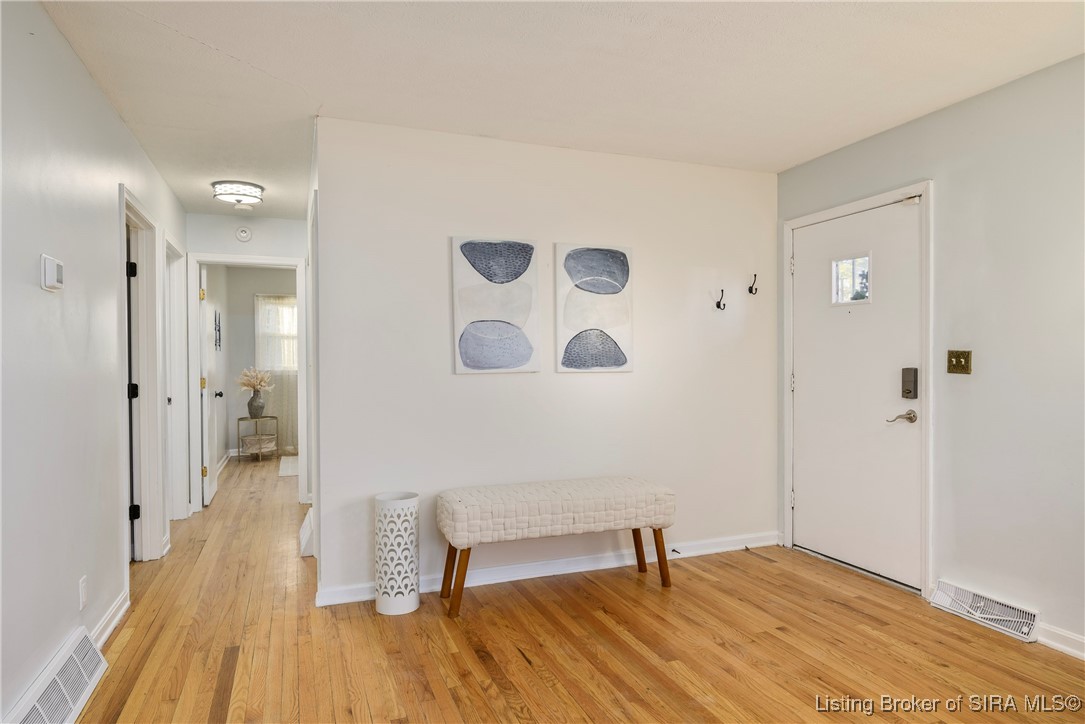 4126 Payne Koehler Road New Albany, IN 47150 - Photo 5 of 31