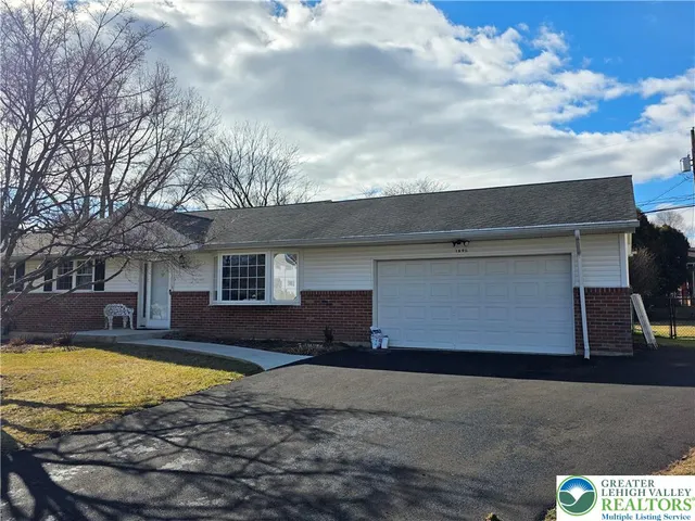 $3,000 | 1690 Beech Lane, Macungie, PA 18062