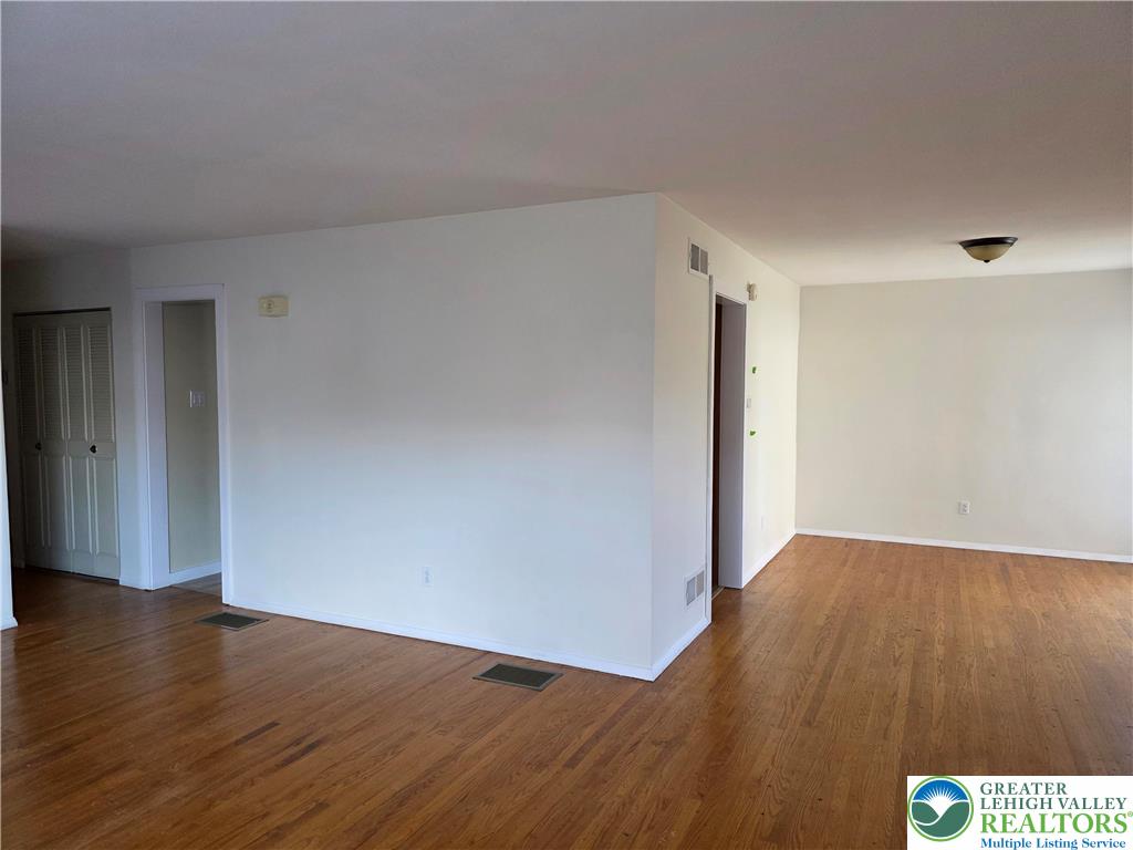 1690 Beech Lane Macungie, PA 18062 - Photo 6 of 32