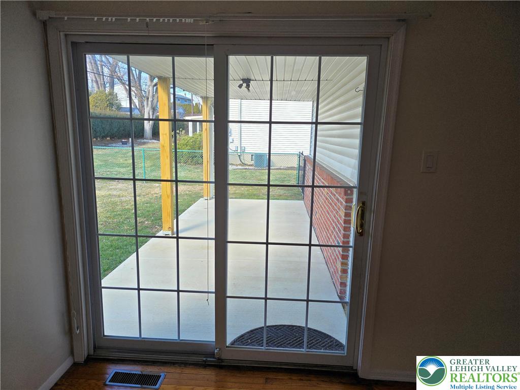 1690 Beech Lane Macungie, PA 18062 - Photo 8 of 32