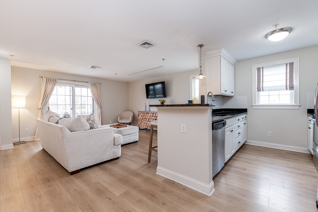 24 Wall Street, Unit C Canton, MA 02021 - Photo 3 of 23 Gallery Image 3