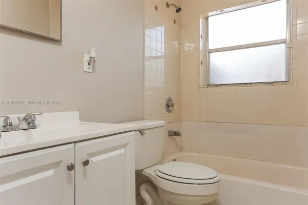 $2,175 | 1425 Northeast 29th Street, Pompano Beach, FL 33064