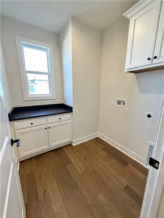 $737,020 | 17312 Oakshire Street, Overland Park, KS 66221