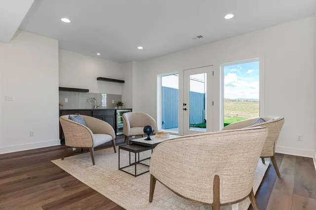 $728,655 | 17312 Oakshire Street, Overland Park, KS 66221