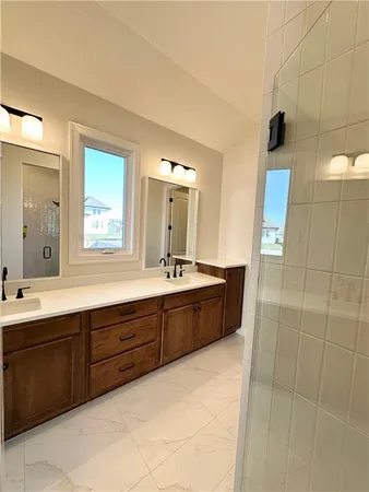 $737,020 | 17312 Oakshire Street, Overland Park, KS 66221