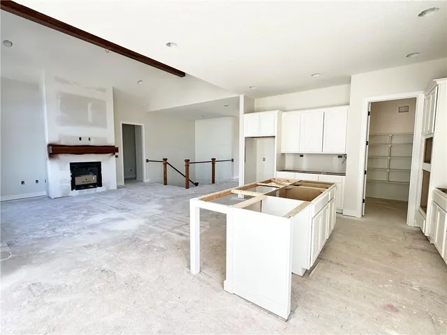 $728,655 | 17312 Oakshire Street, Overland Park, KS 66221