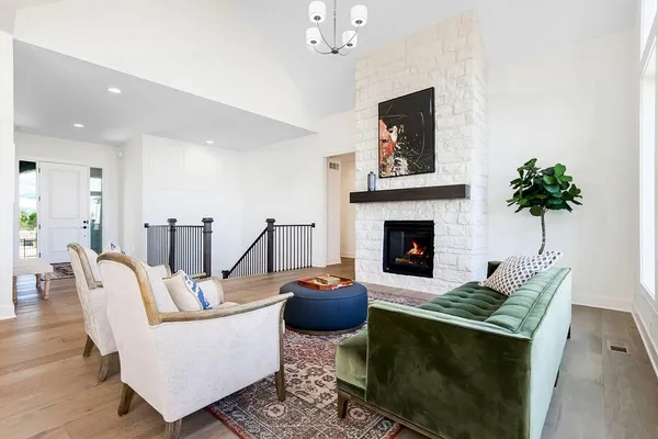 $737,020 | 17312 Oakshire Street, Overland Park, KS 66221