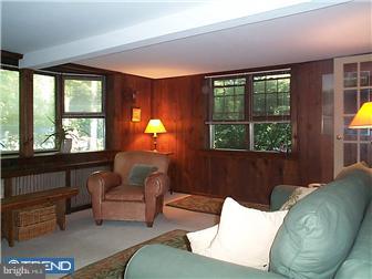 90 Summit Road Malvern, PA 19355 - Photo 6 of 12 Family Room