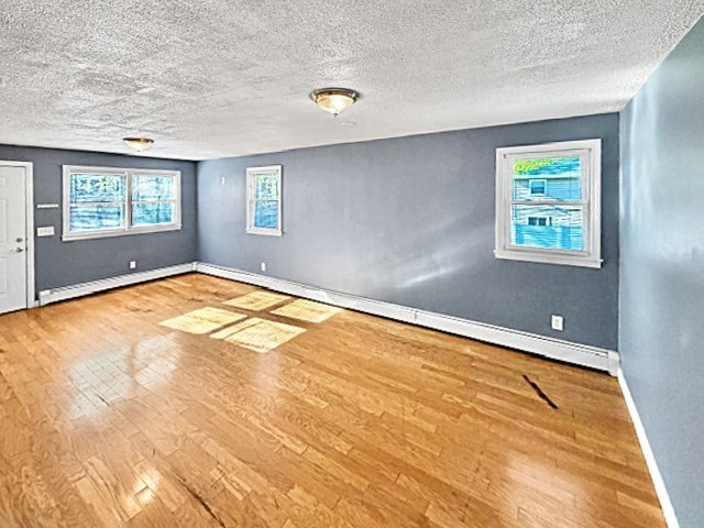 34 Marjorie Street Worcester, MA 01604 - Photo 9 of 27