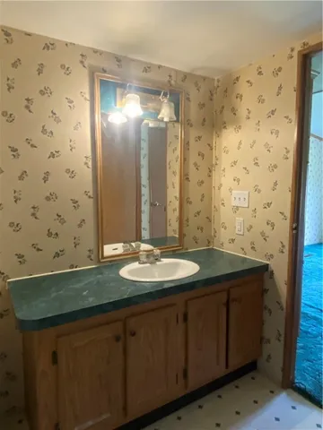 $59,000 | 418 State Street, Warren, NY 13439