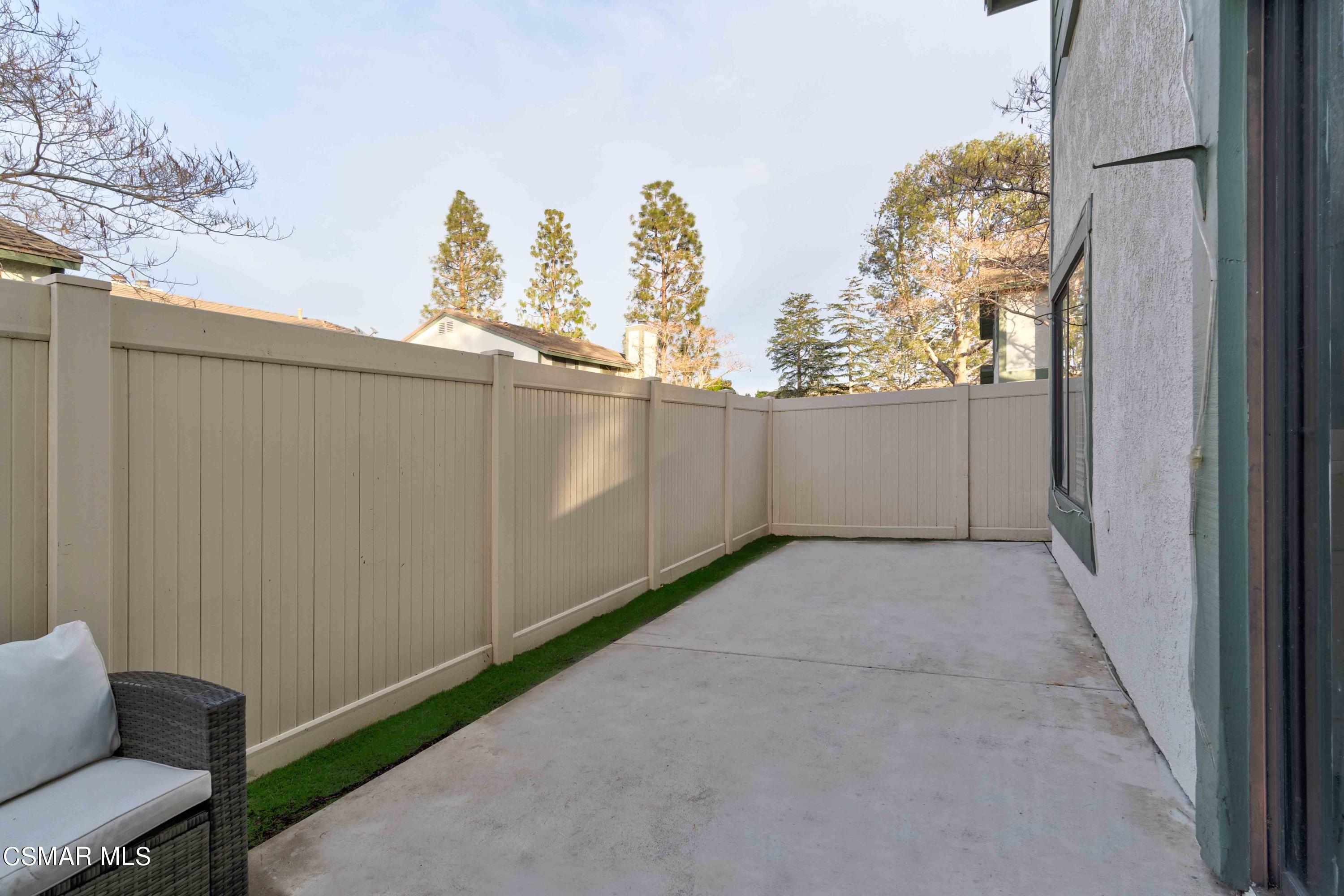 3620 Olds Road Oxnard, CA 93033 - Photo 26 of 34 a view of a terrace