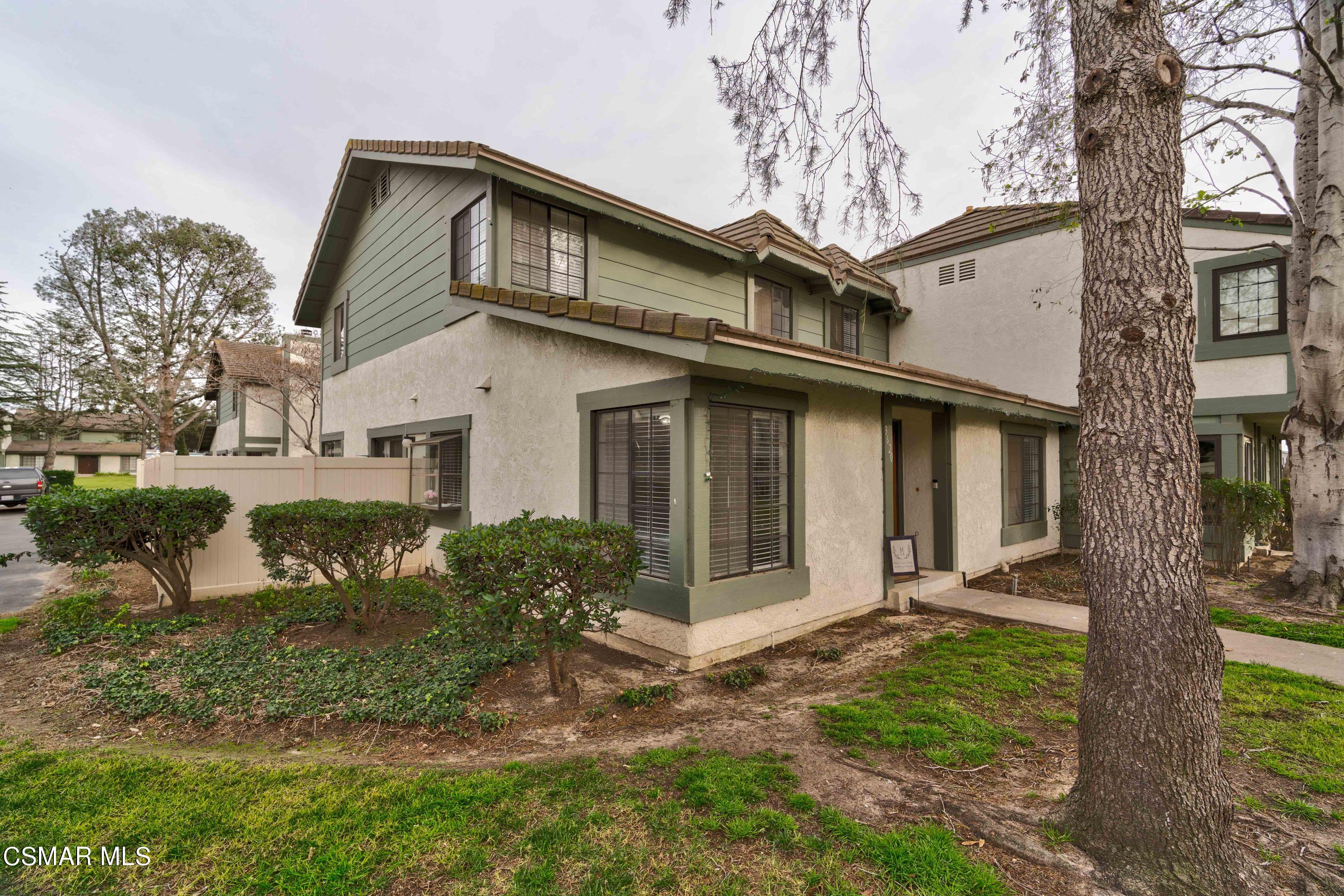 3620 Olds Road Oxnard, CA 93033 - Photo 28 of 34 a front view of a house with a yard