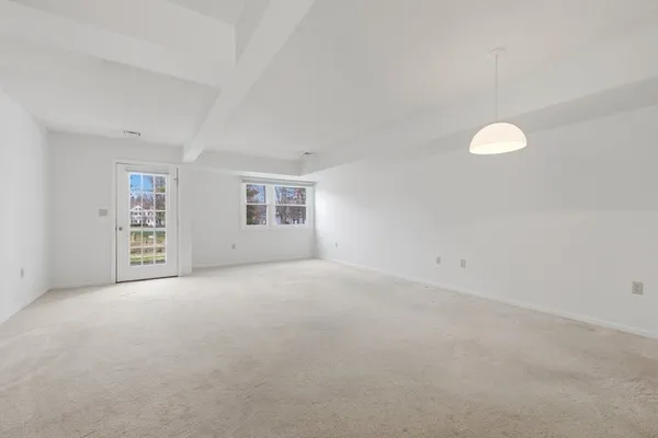 $525,000 | 6 Teal Circle, Unit 6, Walpole, MA 02081