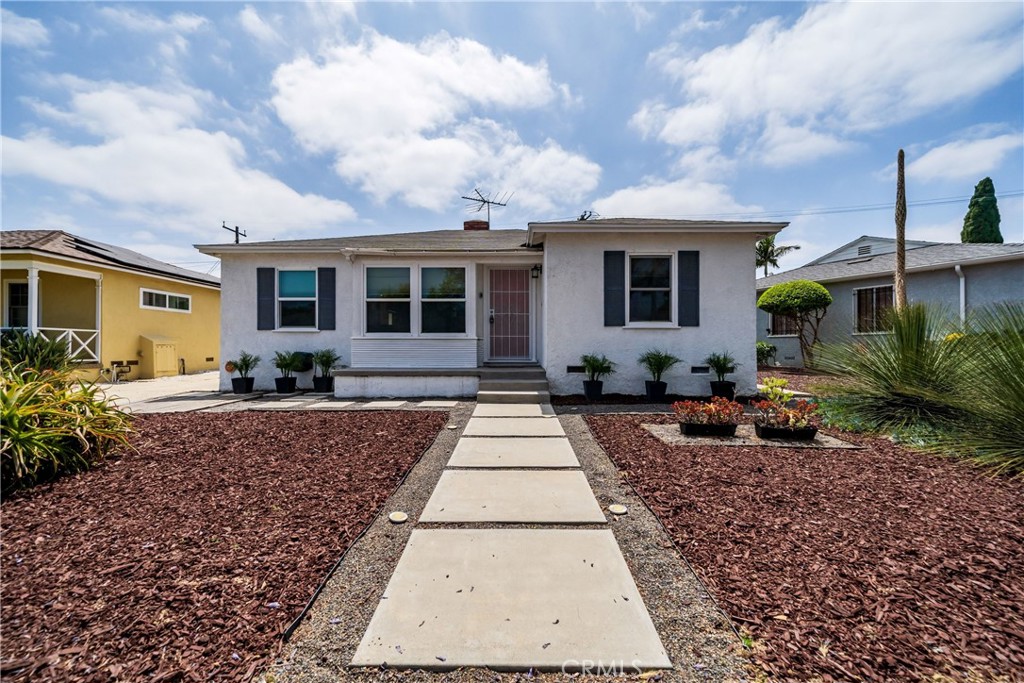 1006 East Ridgewood Street Long Beach, CA 90807 - Photo 3 of 53