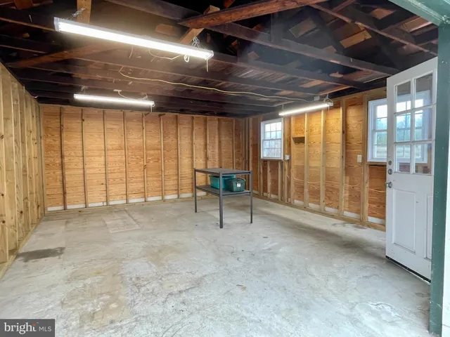 $430,000 | 17 East Leicester Street, Winchester, VA 22601