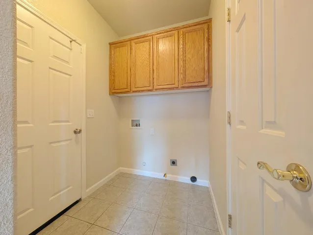 $390,000 | 1021 Mockingbird Hill, Valley Springs, CA 95252