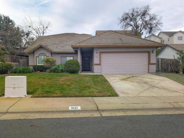 $390,000 | 1021 Mockingbird Hill, Valley Springs, CA 95252