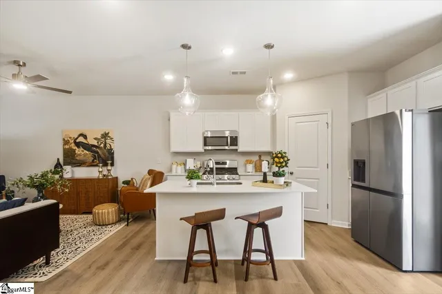 $189,900 | 2011 Hillman Way, Roebuck, SC 29376