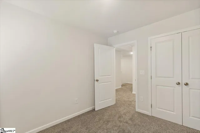 $189,900 | 2011 Hillman Way, Roebuck, SC 29376