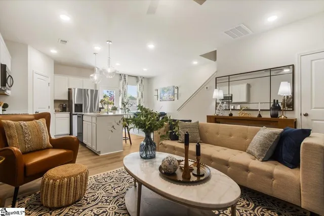 $189,900 | 2011 Hillman Way, Roebuck, SC 29376